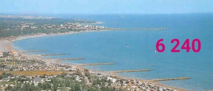Camping Carabasse Vias Plage. Esterno foto